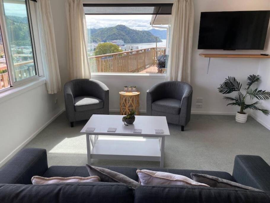 Sea-Renity Picton, Apt B Extérieur photo