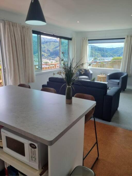 Sea-Renity Picton, Apt B Extérieur photo